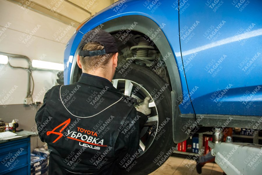 Плановое техническое обслуживание “Lexus NX200” (30 000 км). Замена колодок передней оси и тормозных дисков - фото 20